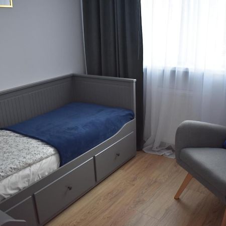 Apartament W Centrum Przy Parku Na Wyspie ปีวา ภายนอก รูปภาพ