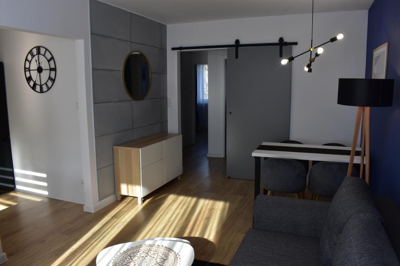 Apartament W Centrum Przy Parku Na Wyspie ปีวา ภายนอก รูปภาพ